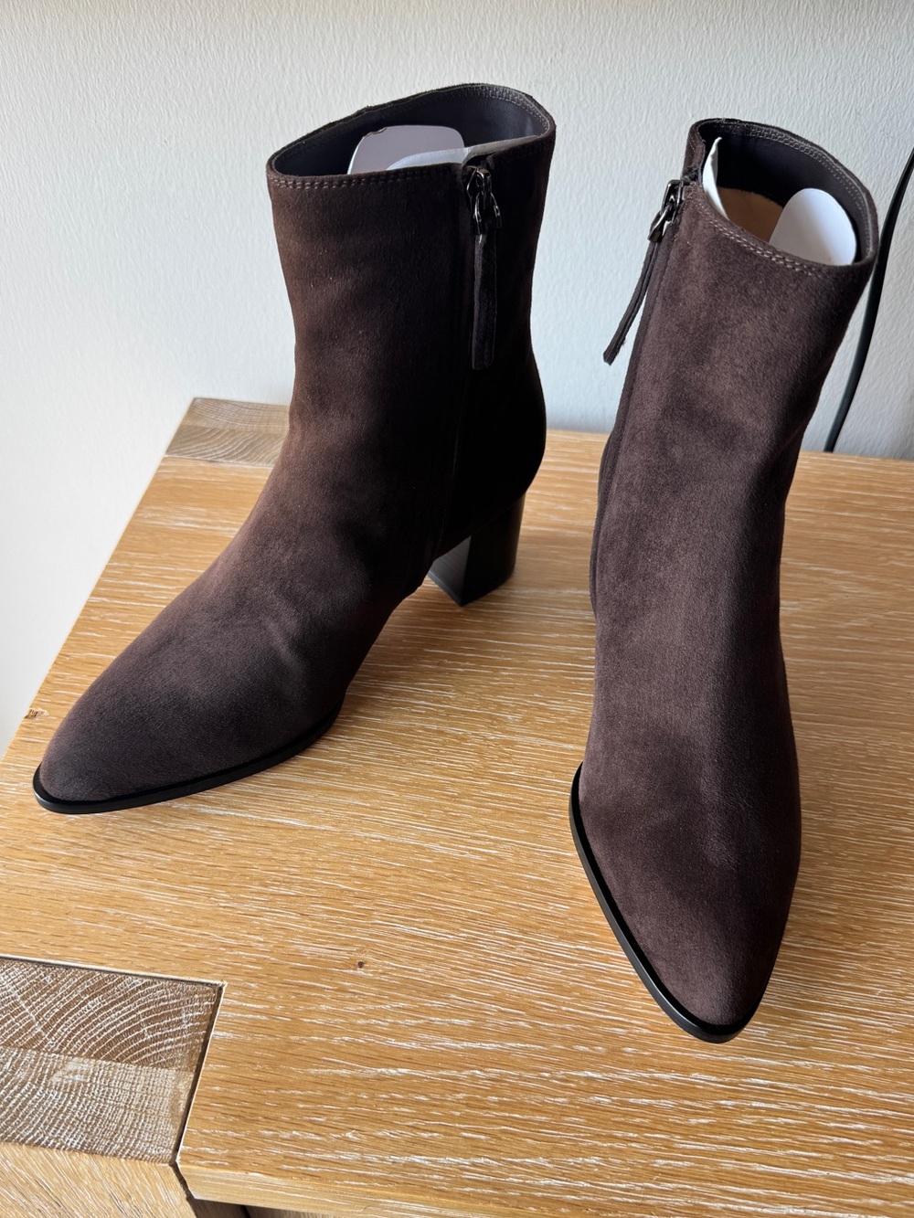 NIB! QUINCE Women’s Italian Leather Heeled Ankle Boot Coffee Bean Suede Size 10 - Picture 3 of 15